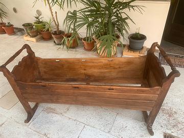 Culla in legno