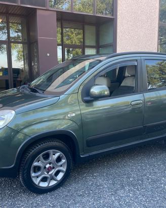 Fiat Panda 1.3 MJT 16V DPF 4x4 Climbing