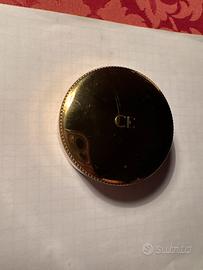 Scatolina porta cipria/pillole