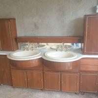 Mobile bagno doppio lavabo in legno e marmo