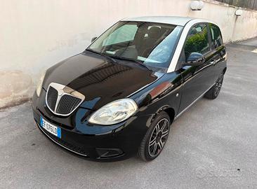 Lancia Ypsilon 100 mila km