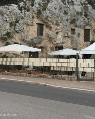Rif.LC16-Locale commerciale San Cataldo