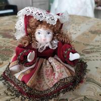 Bambola di porcellana vintage 