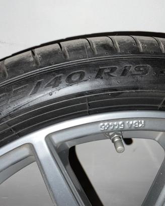 4 x Gomme PIRELLI P ZERO 19