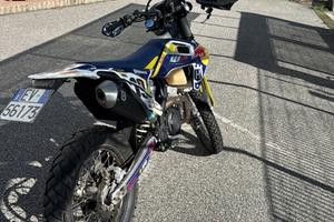 Husqvarna FE 350 anno 2021