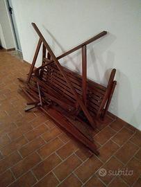 Dondolo in legno da restaurare