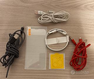 Accessori iPhone 13 Pro.