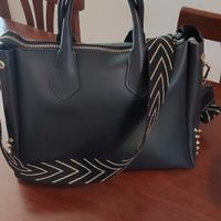 borsa nera marca GUM