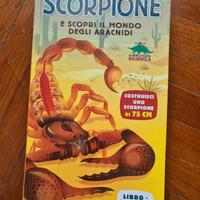 Costruisci il tuo scorpione, libro + modellino