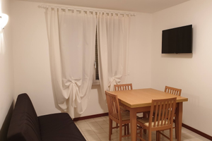 Bilocale a 200 mt dal mare, vicino tennis