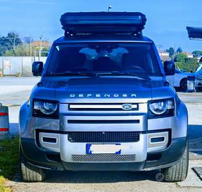 Defender 110 3.0D 11/2023  garanzia 150k Km/5Anni