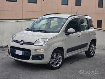 Fiat Panda 0.9 TwinAir Turbo Natural Power Lounge