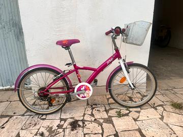 Bici B-twin da bambina 20 con cambio marce