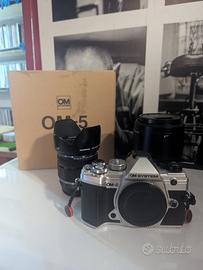 OLYMPUS OM-5 +12-45 F4 PRO+ 40-150 F4 PRO