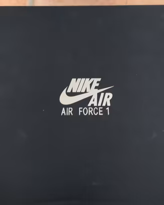 Nike Air Force 1