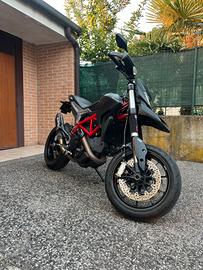 Ducati Hypermotard 821