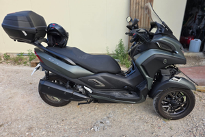 Scooter Yamaha tricity 300