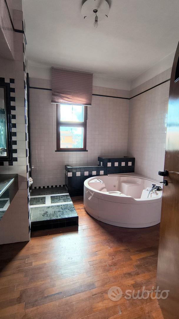 Appartamento con terrazzo - Vista 5
