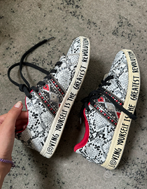 Desigual sneakers NEW no.39