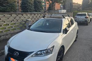 Lexus CT 200H Black Edition