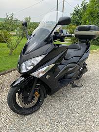 Yamaha T Max - 2009