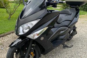 Yamaha T Max - 2009