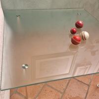 Piano tavolo e tavolino in vetro