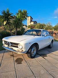 ALFA ROMEO GT 1300 JUNIOR