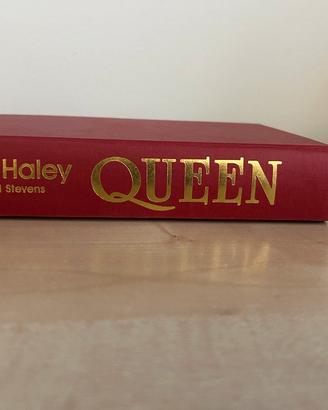 Queen  - Alex  Haley