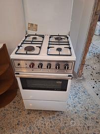 Cucina Gas Indesit 