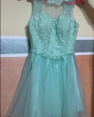 vestito elegante di atelier