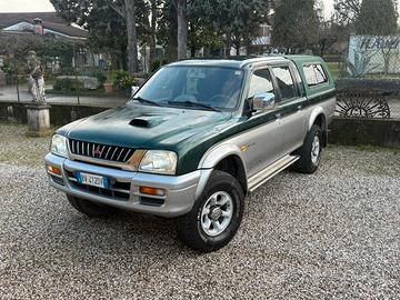 Mitsubishi L200 pik up 4x4 con ridote e clima