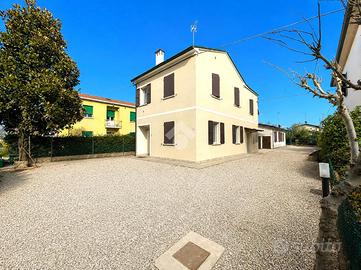 3 LOCALI A COTIGNOLA
