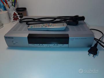 TECHWOOD digital satellite receiver