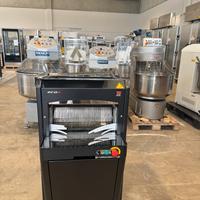 Taglierina pane jac modello epl 450/11