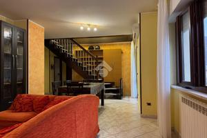 3 LOCALI A POZZILLI