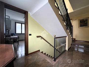 VILLA SINGOLA A CREMA