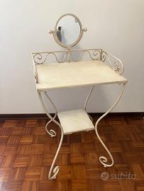Tavolino Shabby Chic con specchio removibile