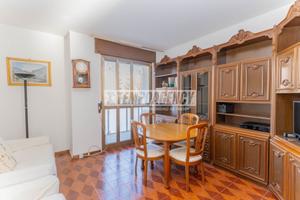 TRILOCALE LUMINOSO CON DOPPIA ESPOSIZIONE , DUE BA