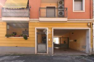 3 LOCALI A CAGLIARI
