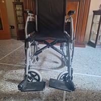 sedia a rotelle 