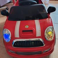 Auto elettrica per bambini 
