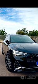 Audi Q3 35 tdi s line interno esterno