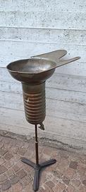 Lavatesta vintage da barbiere su piantana anni ‘30