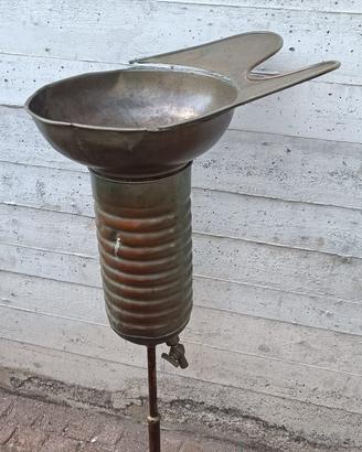 Lavatesta vintage da barbiere su piantana anni ‘30