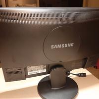 monitor 22 pollici