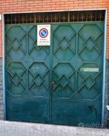 Posto Moto coperto in zona Metro Giuffrida