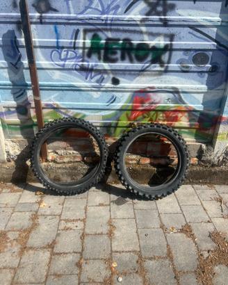 Gomme cross