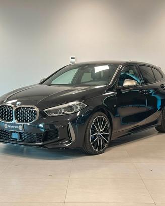Bmw 135 M 135i xDrive Colorvision Edition