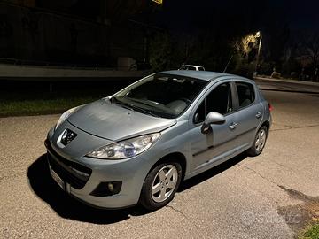 Peugeot 207 – 2010– 250.000 km